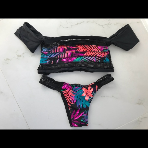 CAI Swimwear jungle paradise top x sola bottom - Picture 4 of 5